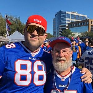 Meet your Posher, Todd